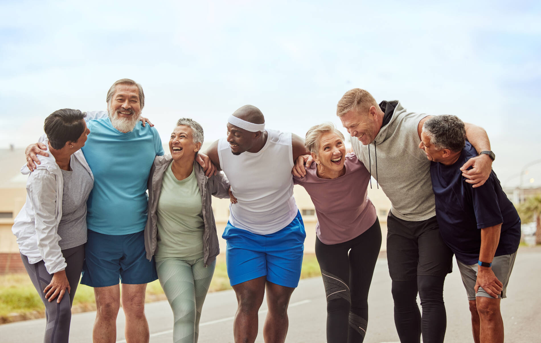 Plusieurs personnes activité sportive dehors